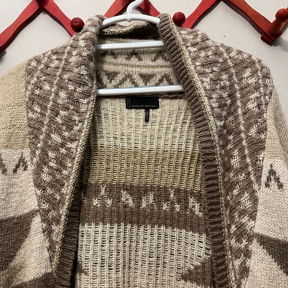 Neutral Aztec Print Cardigan - Picture 2 of 13